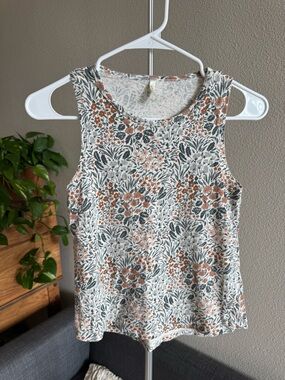 Youth 10-12 spring summer style Rylee + Cru Floral Tank Top -Rust & Green